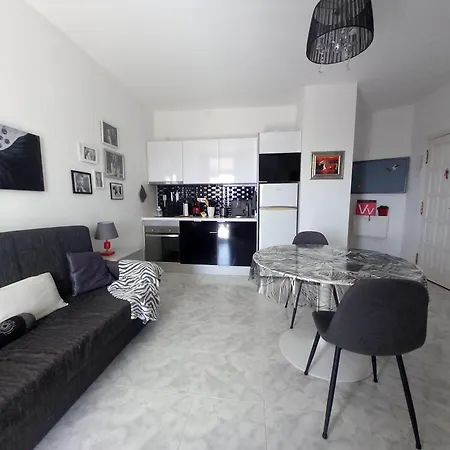 Casa Cherie לוס כריסטיאנוס