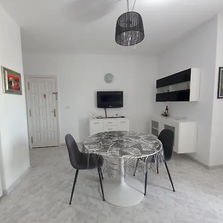 Casa Cherie * לוס כריסטיאנוס
